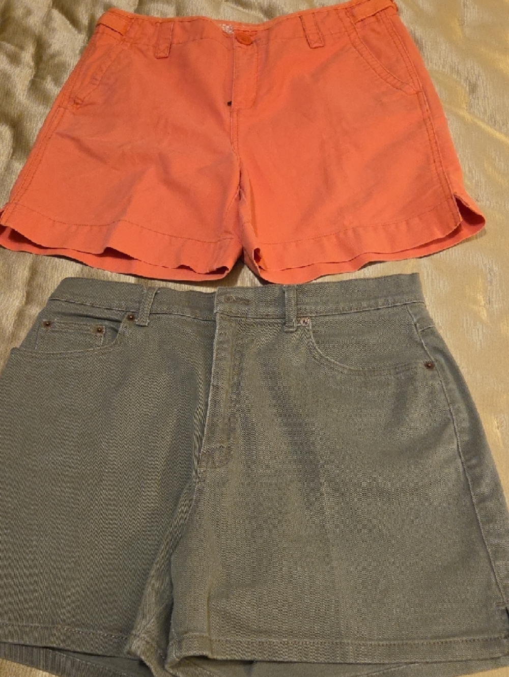 Bill blass Coral and  Bass Olive  Athletic Shorts Duo